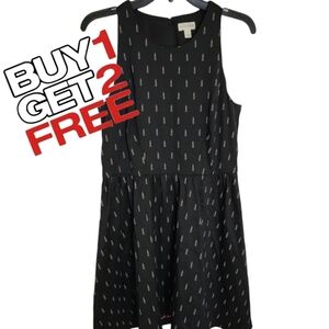 Maison Jules Fit‎ Flare Sleeveless Dress Size 8 Lipstick Print